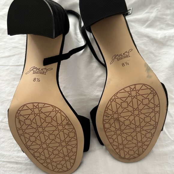 Badgely Mischka Jewel black bow heels - Picture 2 of 6